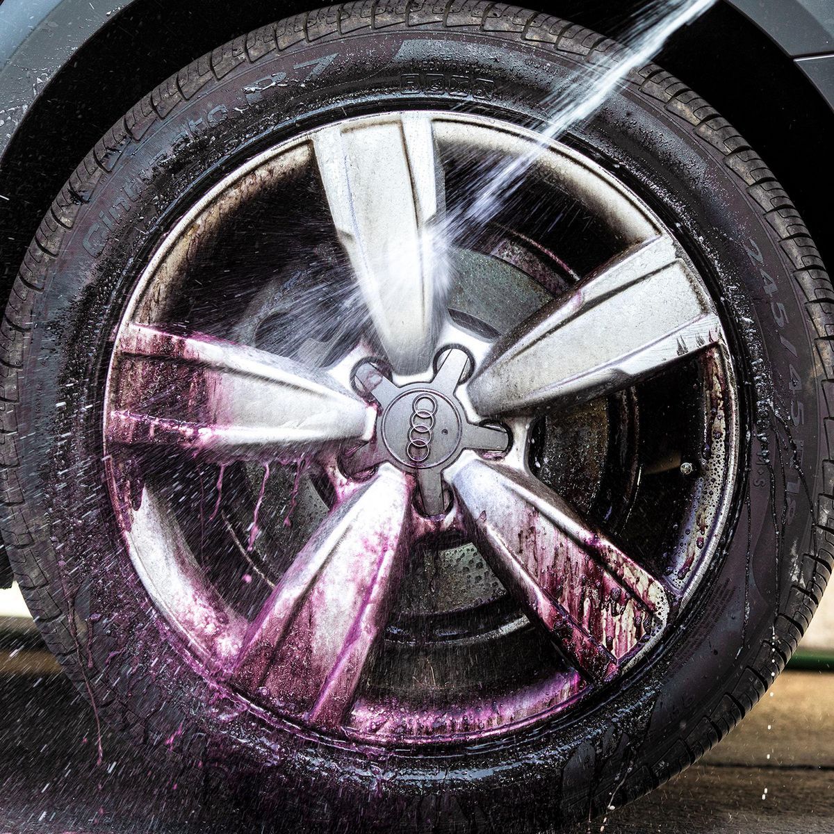 24 oz. Wheel Cleaner P299