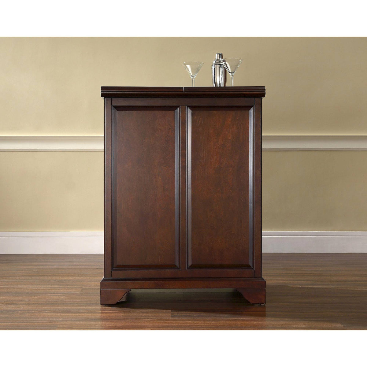 Expandable Bar Cabinet C8739