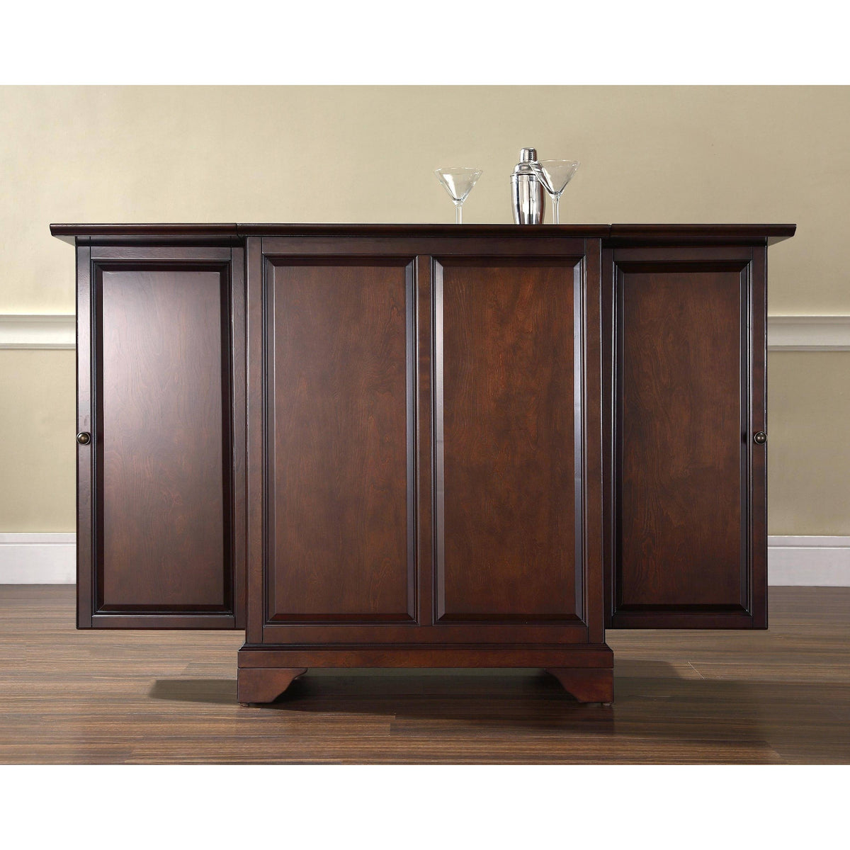 Expandable Bar Cabinet C8739