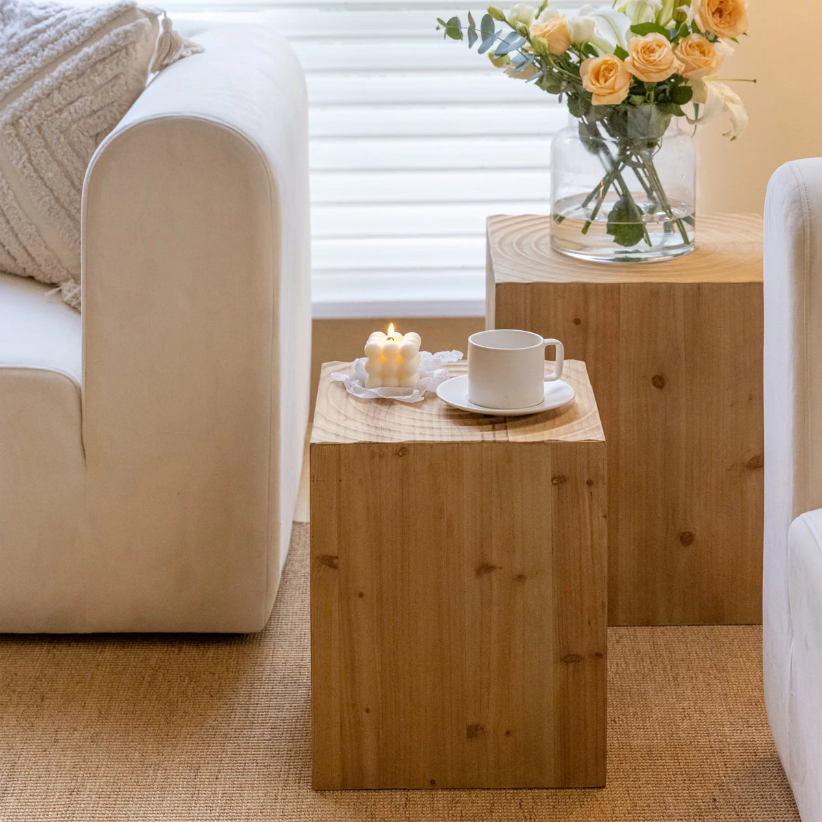Set of 2 Natural Wood Tree Ring Pattern End Table I582808