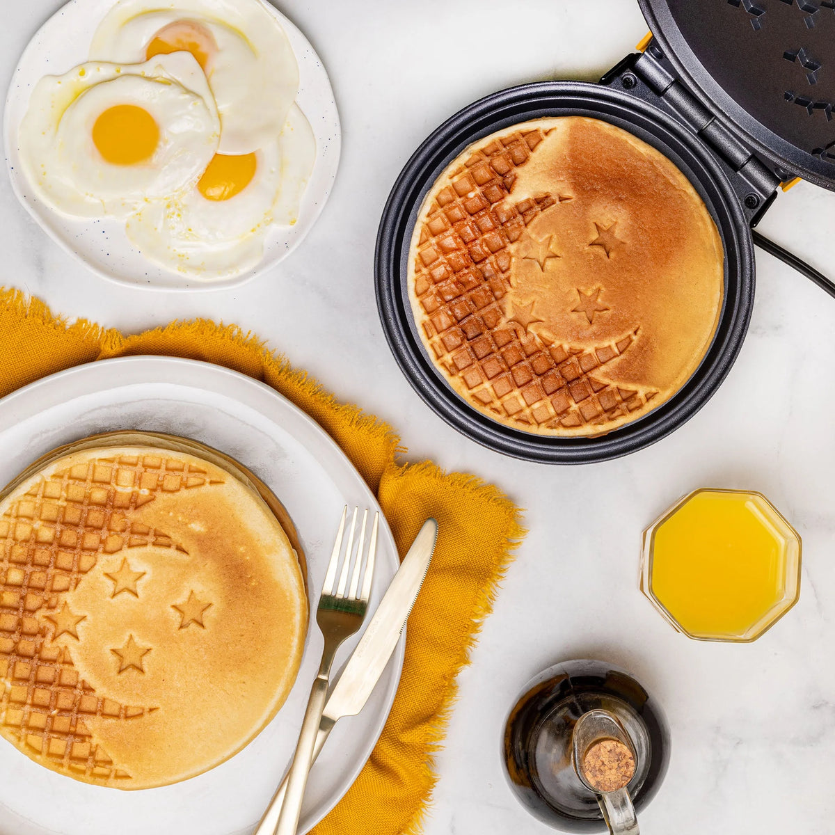 Dragon Ball Z Waffle Maker G48059