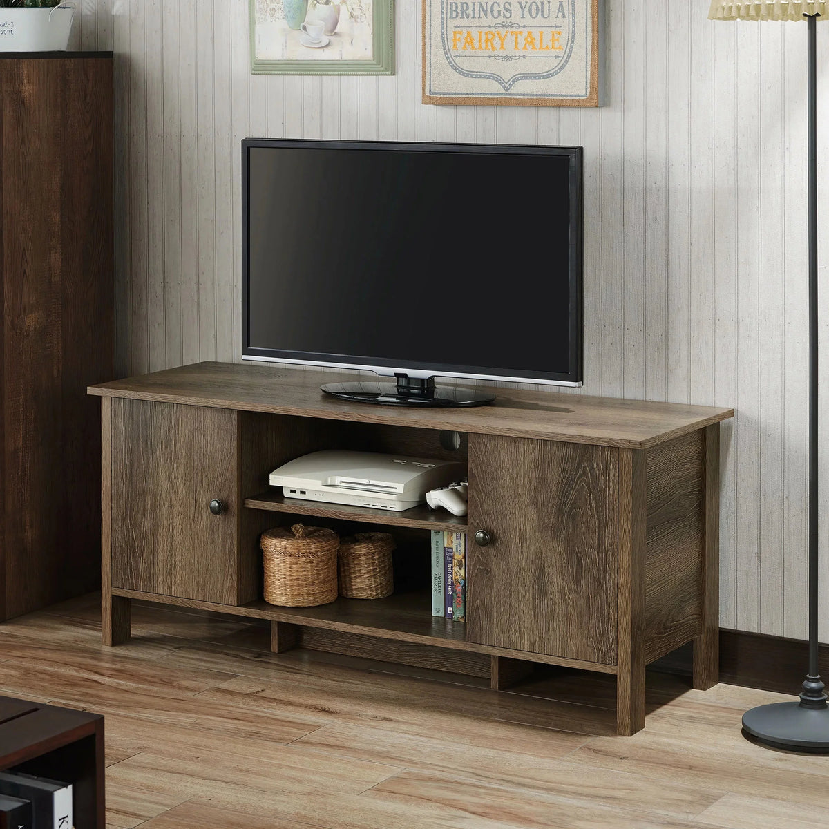 Walnut TV Stand X622
