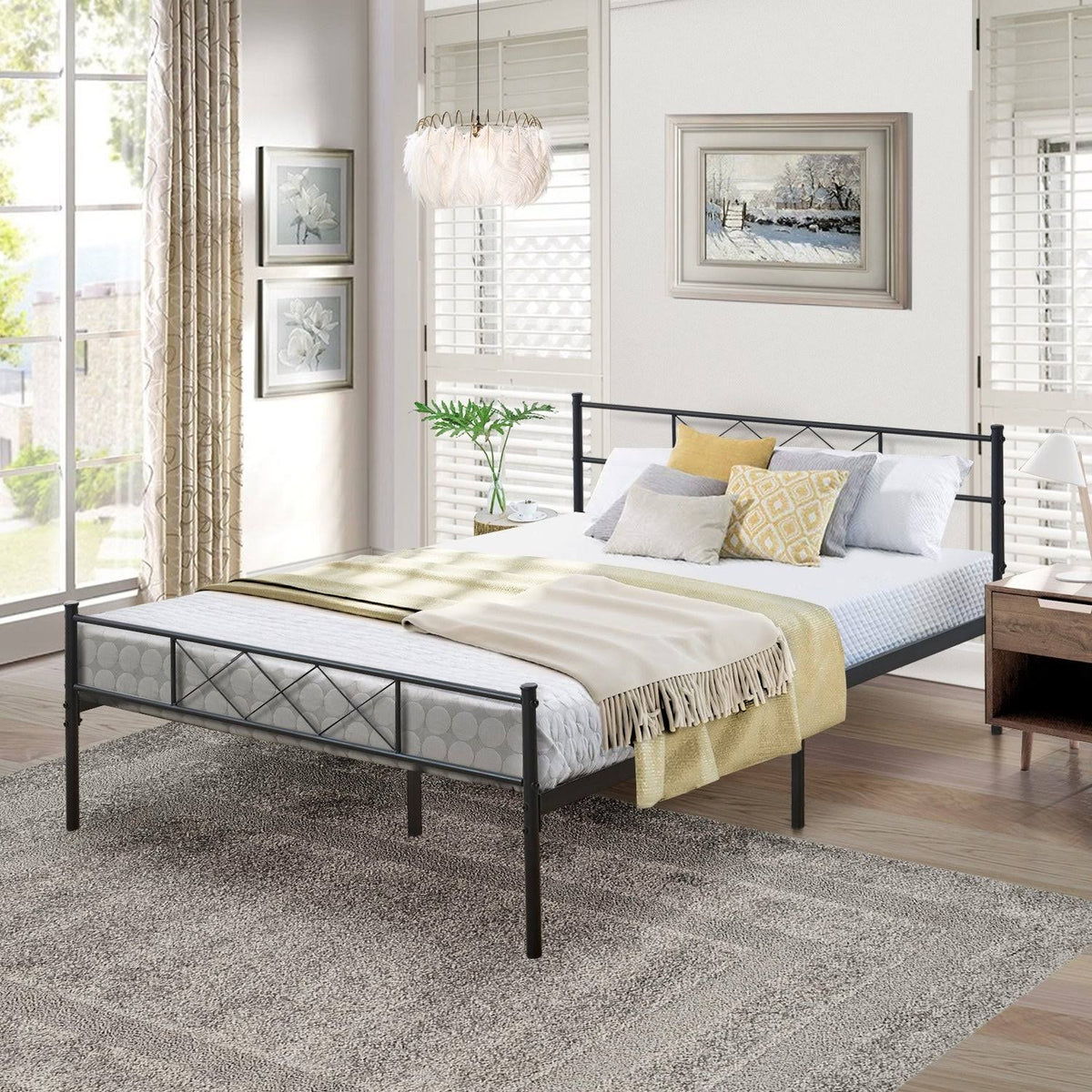 Black Metal Platform Bed T741