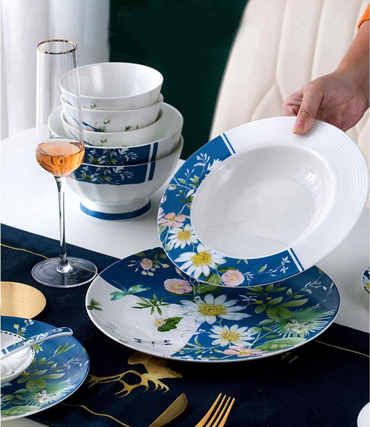 56-Piece Ceramic Bone China Dinnerware Set E403865