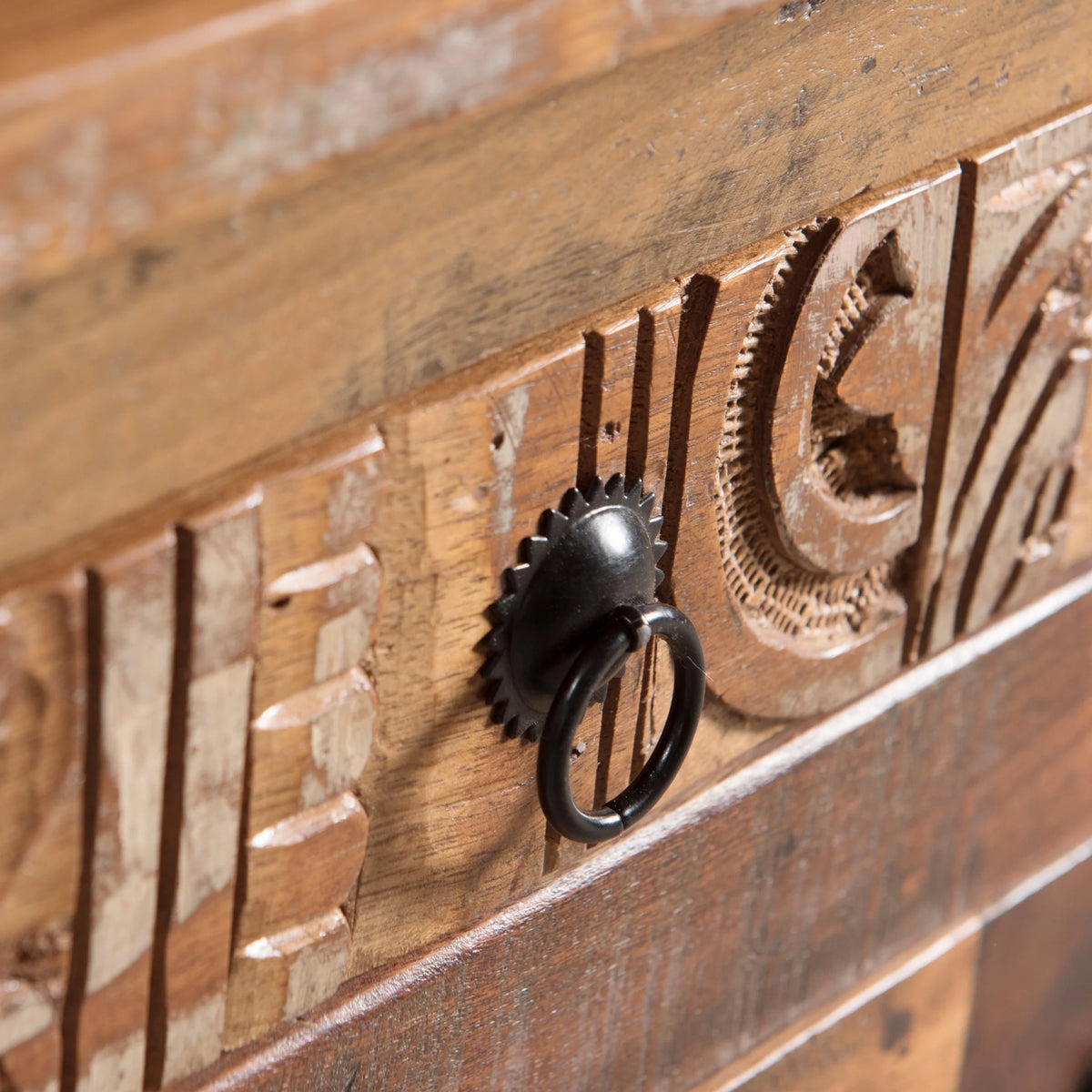 Handcrafted End Table T936501
