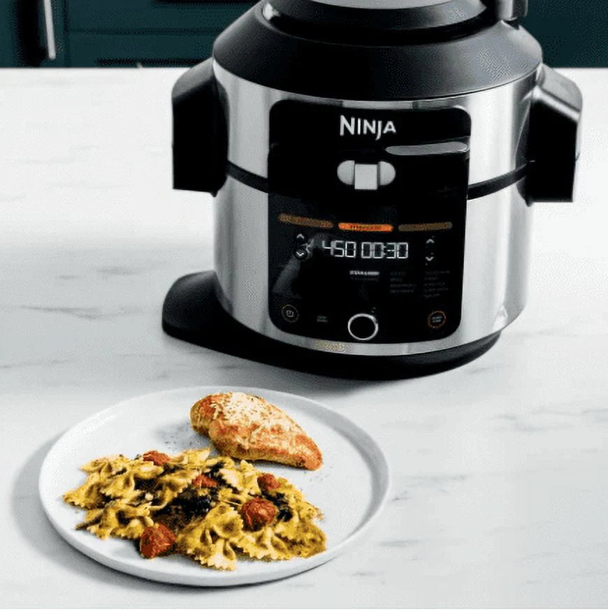 6-Qt. 10-in-1 Rapid Cooker & Air Fryer Q805574