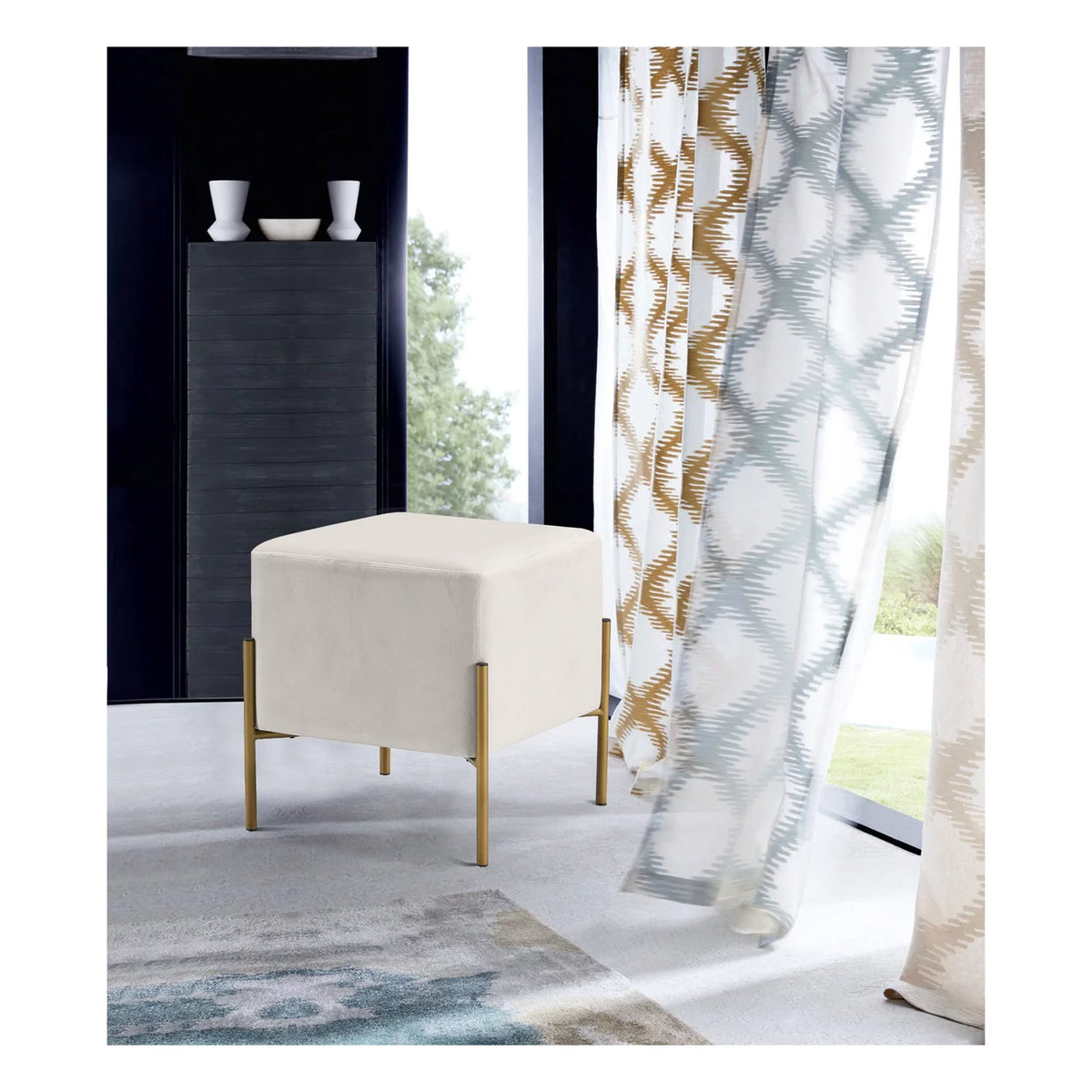 Black Velvet Ottoman Stool E967757