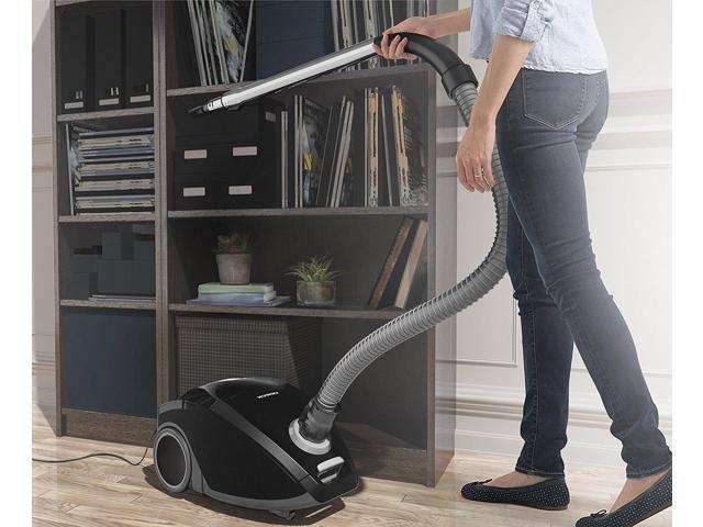 Bagged Canister Vacuum Cleaner U824