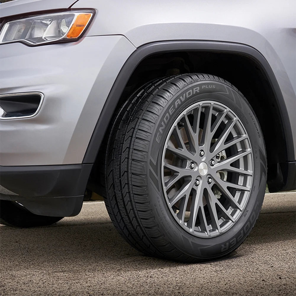 Set of 4 All Season Tires 225/65R17 102H V682639